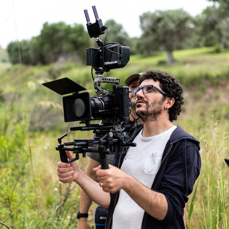 DOMANI. IL VIAGGIO DI MAYSOON MAJIDI_Vincenzo Caricari