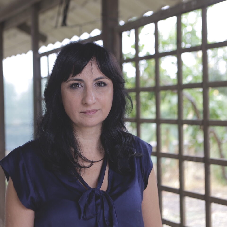 Domani - REGISTA BARBARA DI FABIO